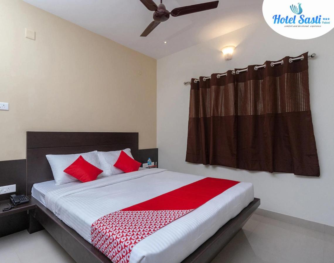 Sasti Hotel Palani Bagian luar foto