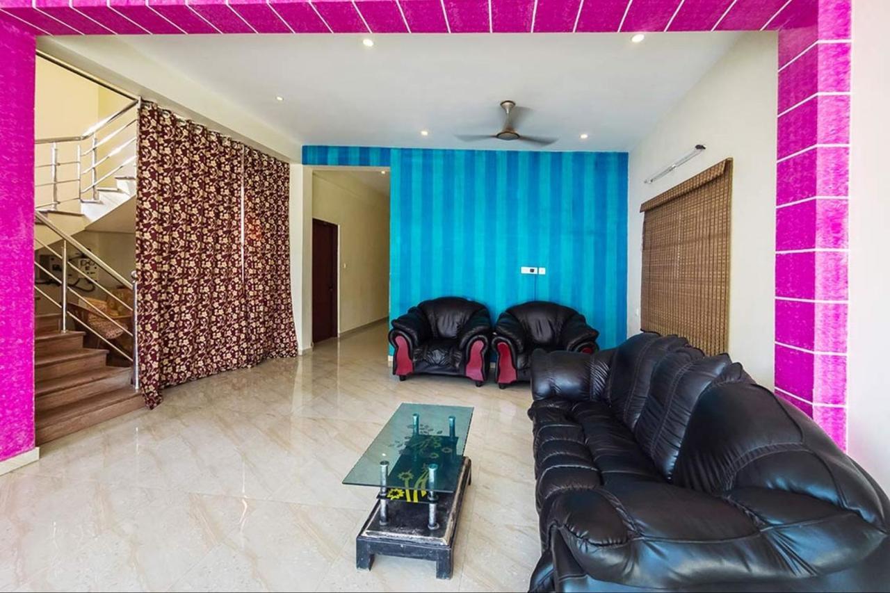 Sasti Hotel Palani Bagian luar foto